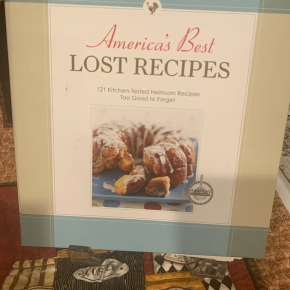 America's Best Lost Recipes Cookbook - Blue and White - Picture 4 of 4